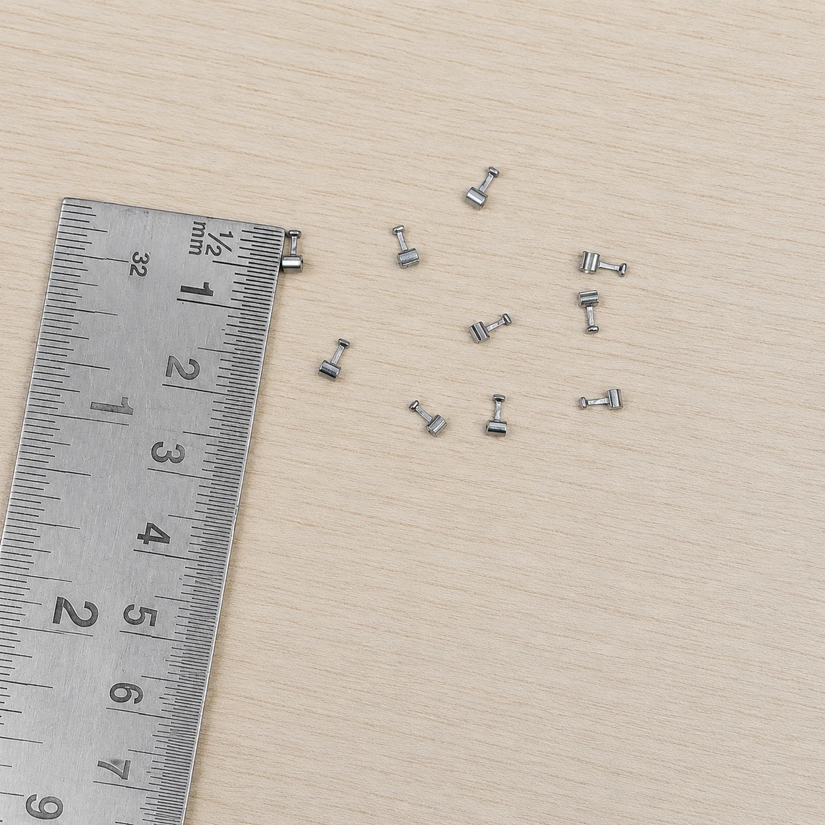 CRIMPABLE HOOKS-MEDIUM-0.022